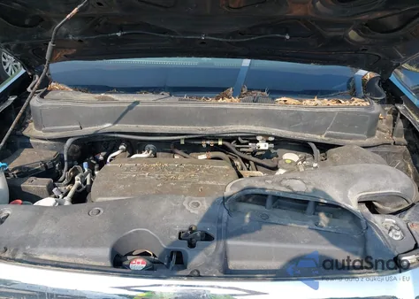 2011 Honda Pilot Exln z USA, uszkodzony, nr VIN 5FNYF4H72BB086345